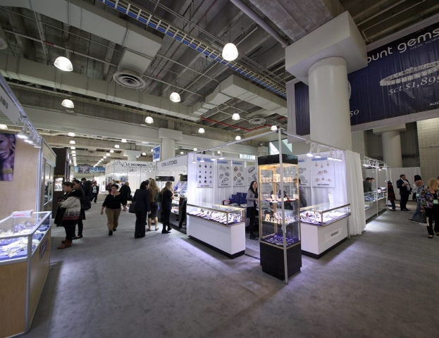 American Fixture & Display showcases at a trade show