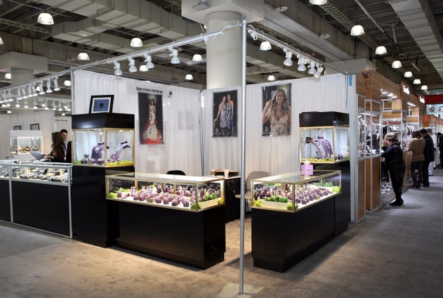 American Fixture & Display showcases at a trade show